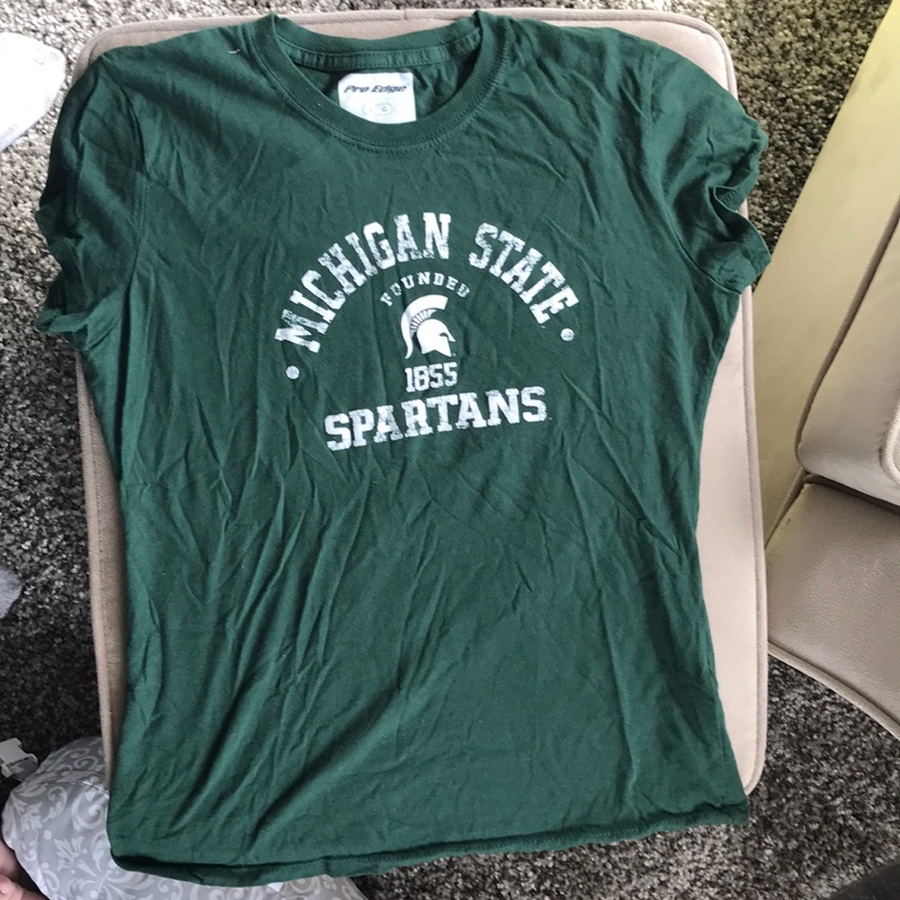 Michigan State t-shirt. Size Large-Women’s